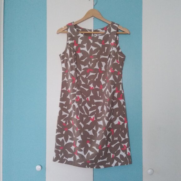 karin stevens Dresses & Skirts - Karin Stevens Petite Abstract Dress
